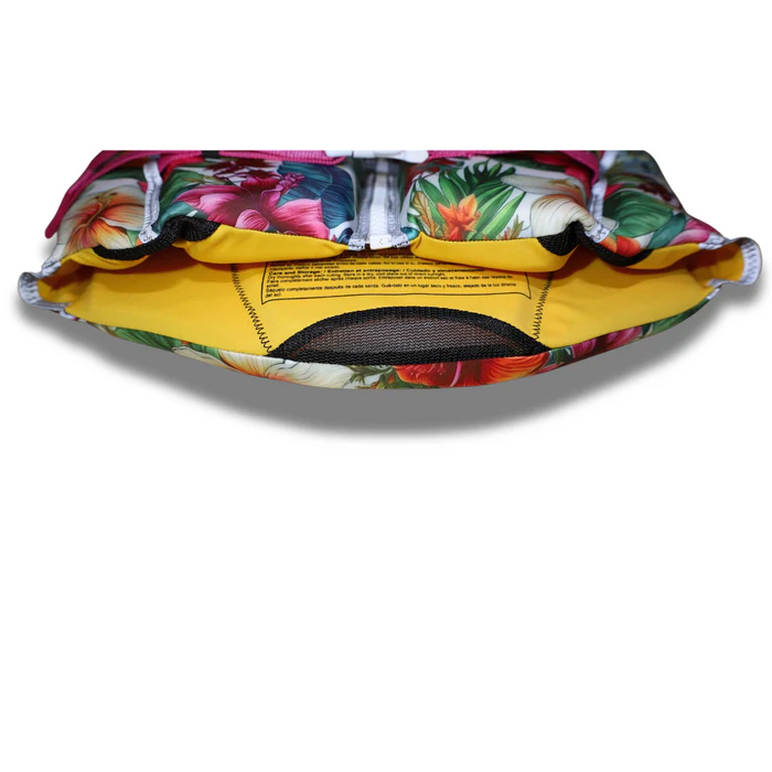 Haumea Women's Reflective Life Vest - Image 4